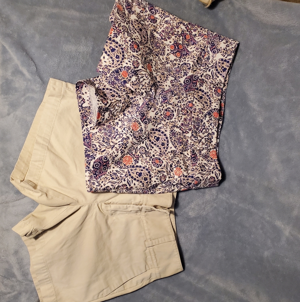 Banana republic Ann Taylor shorts size 2